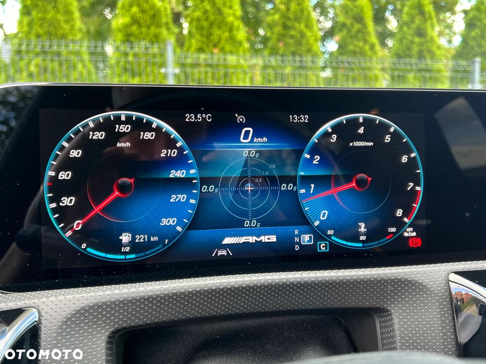 Mercedes-Benz CLA AMG 45 S 4-Matic+ 8G-DCT - 23