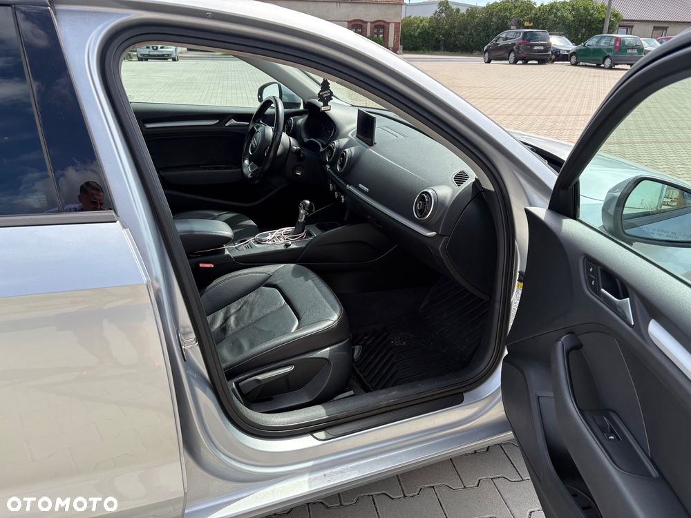 Audi A3 Limousine 40 TFSI Quattro S tronic - 22