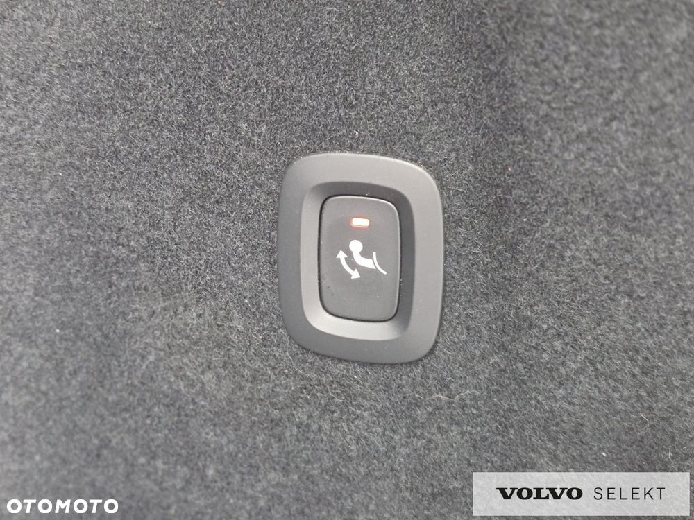 Volvo XC 60 - 32