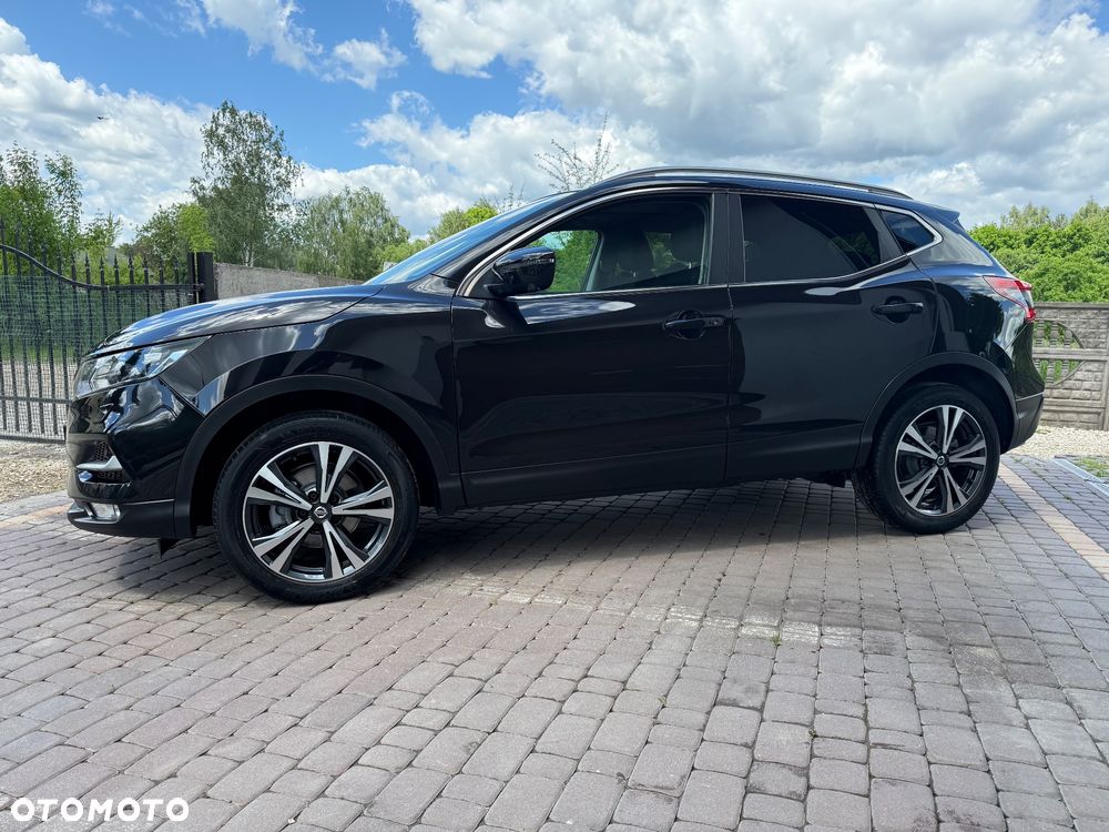 Nissan Qashqai 1.6 DIG-T N-Connecta - 27