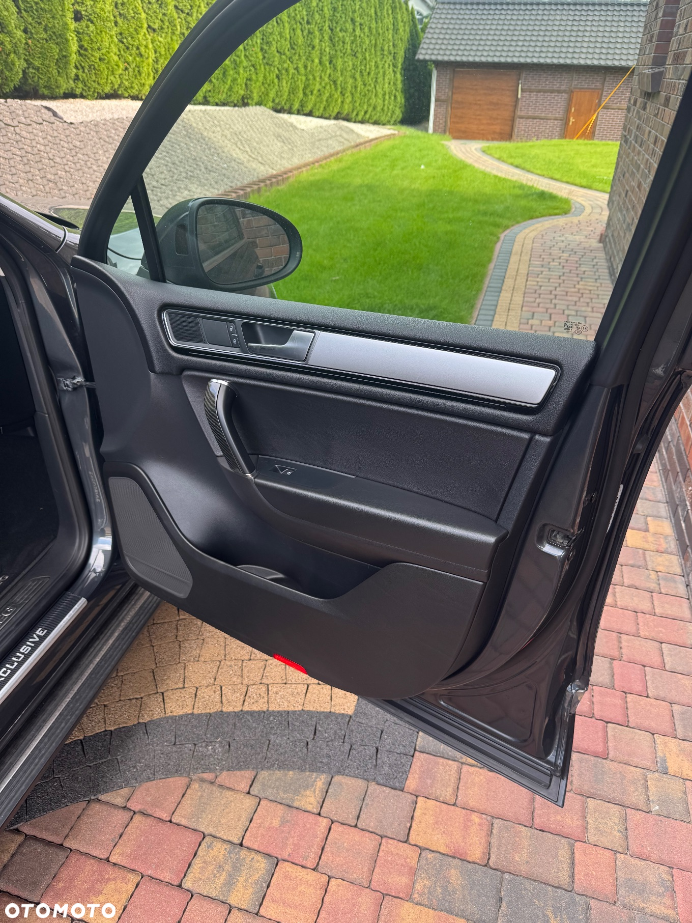 Volkswagen Touareg 3.0 V6 TDI BMT Perfectline R-Style - 32