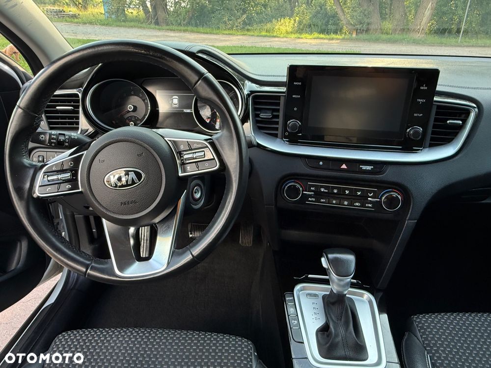 Kia XCeed 1.6 T-GDI L DCT - 9