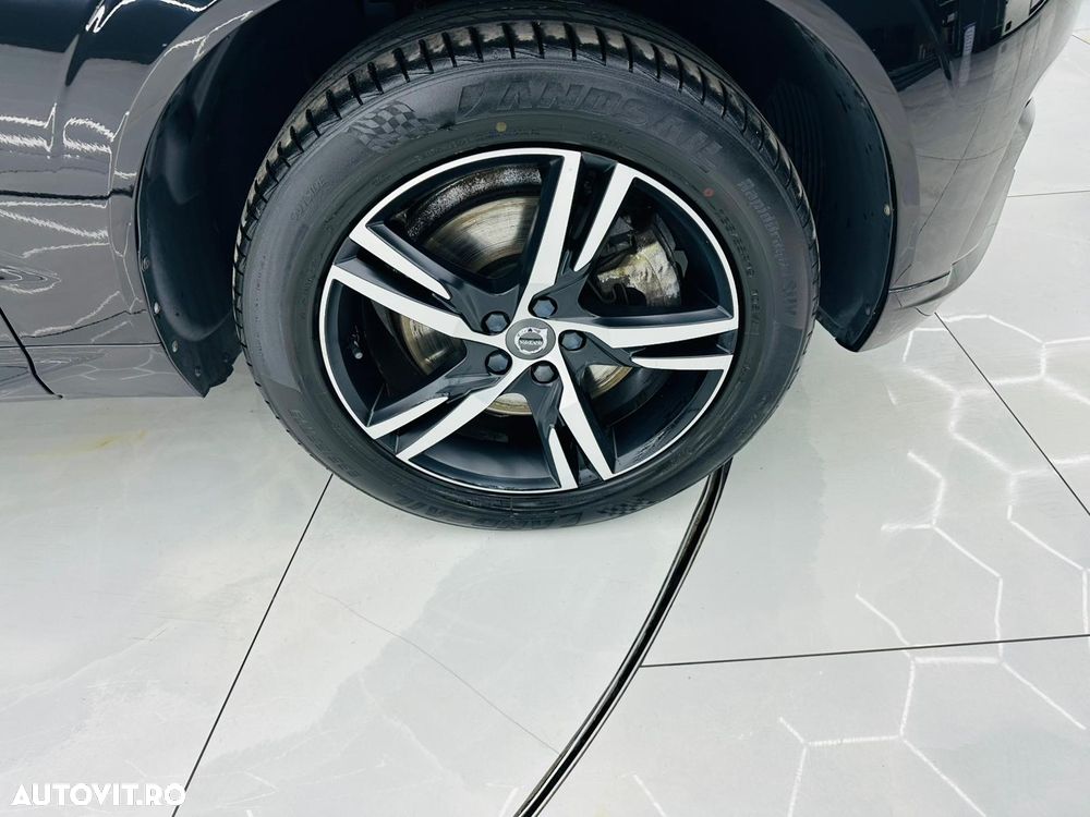 Volvo XC 60 D3 R-Design - 10