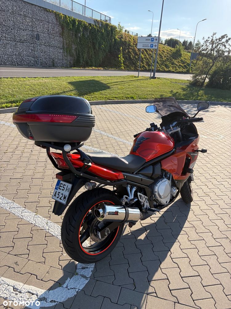 Suzuki GSX - 4
