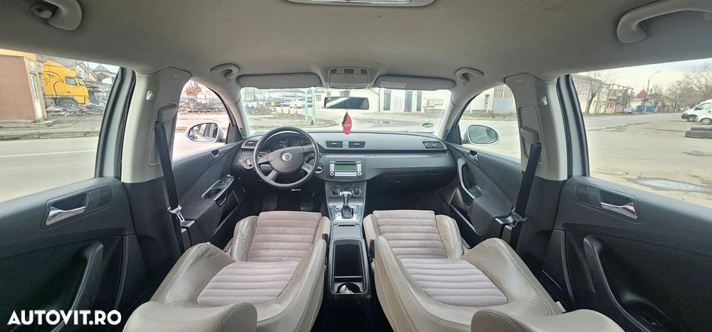 Volkswagen Passat 2.0 TDI DPF DSG Individual Chrom - 8