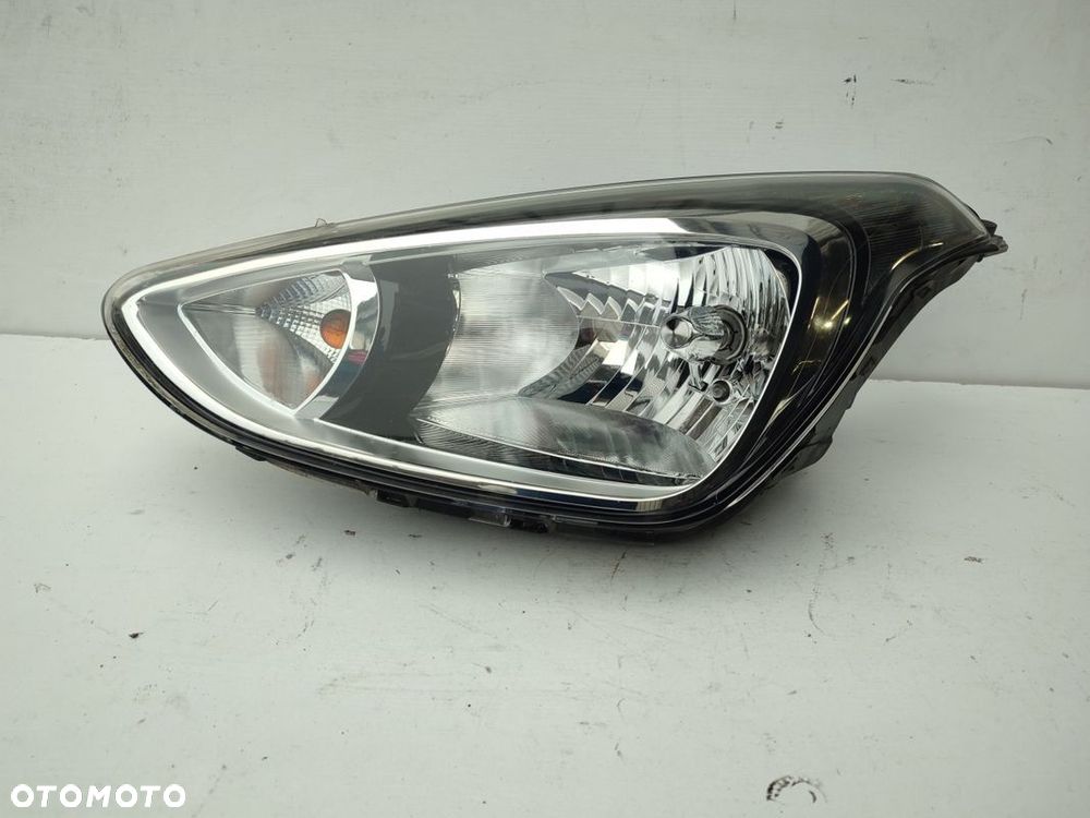 Lampa lewy przód HYUNDAI I10 II EUROPA ORYGINAŁ 76TYS PRZEBIEGU - 1