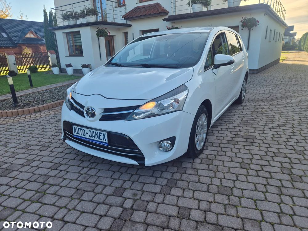 Toyota Verso 1.8 5-Sitzer Comfort - 3