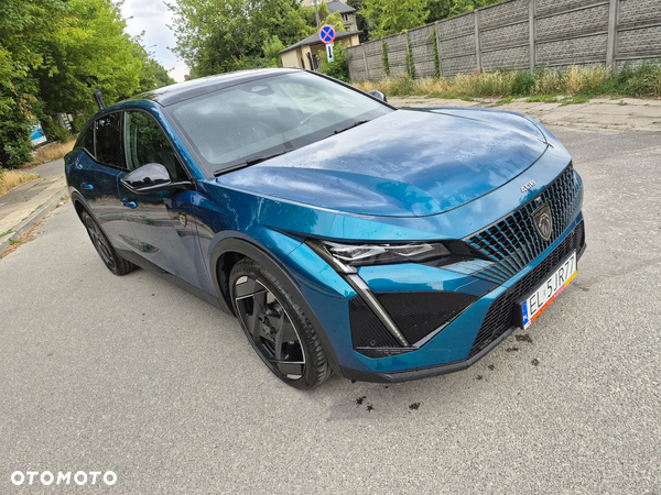 Peugeot 408 1.6 Plug-In Hybrid 225 GT EAT8
