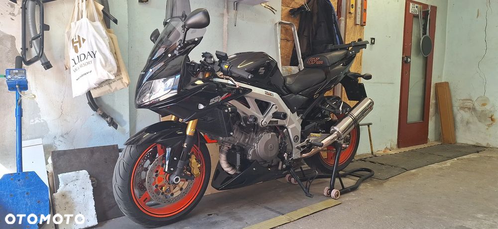 Suzuki SV - 1