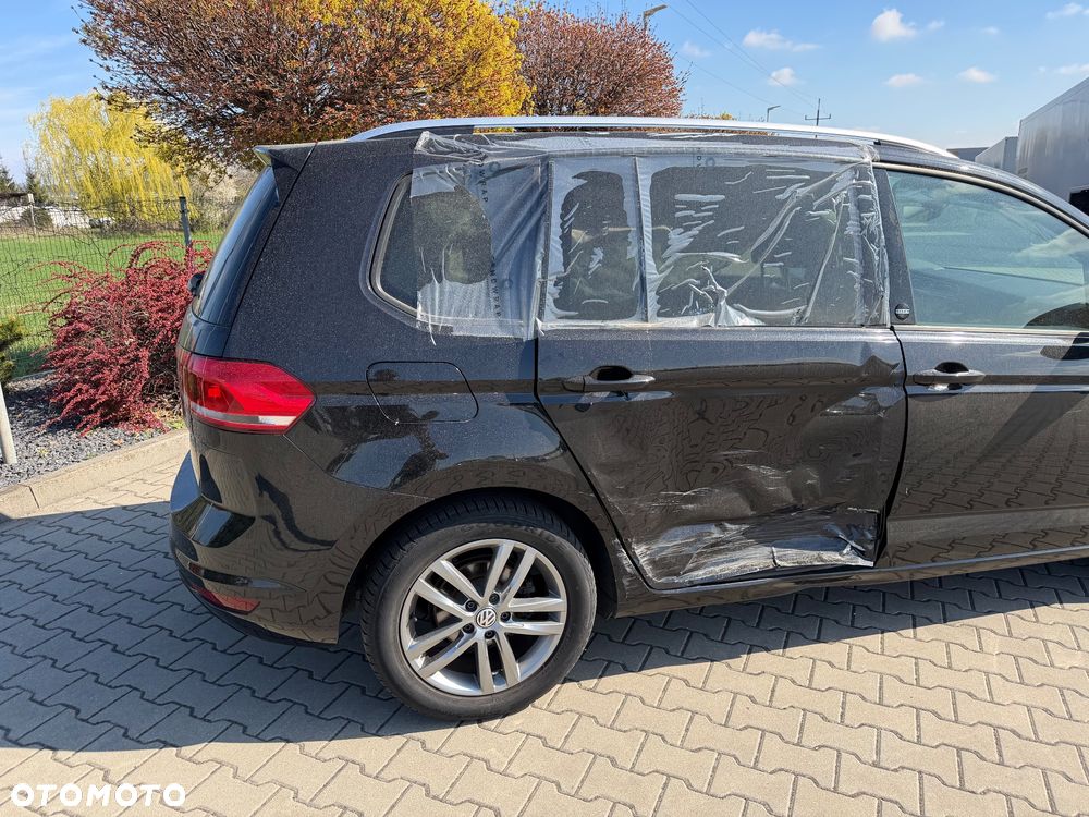 Volkswagen Touran 2.0 TDI BMT Highline DSG - 6