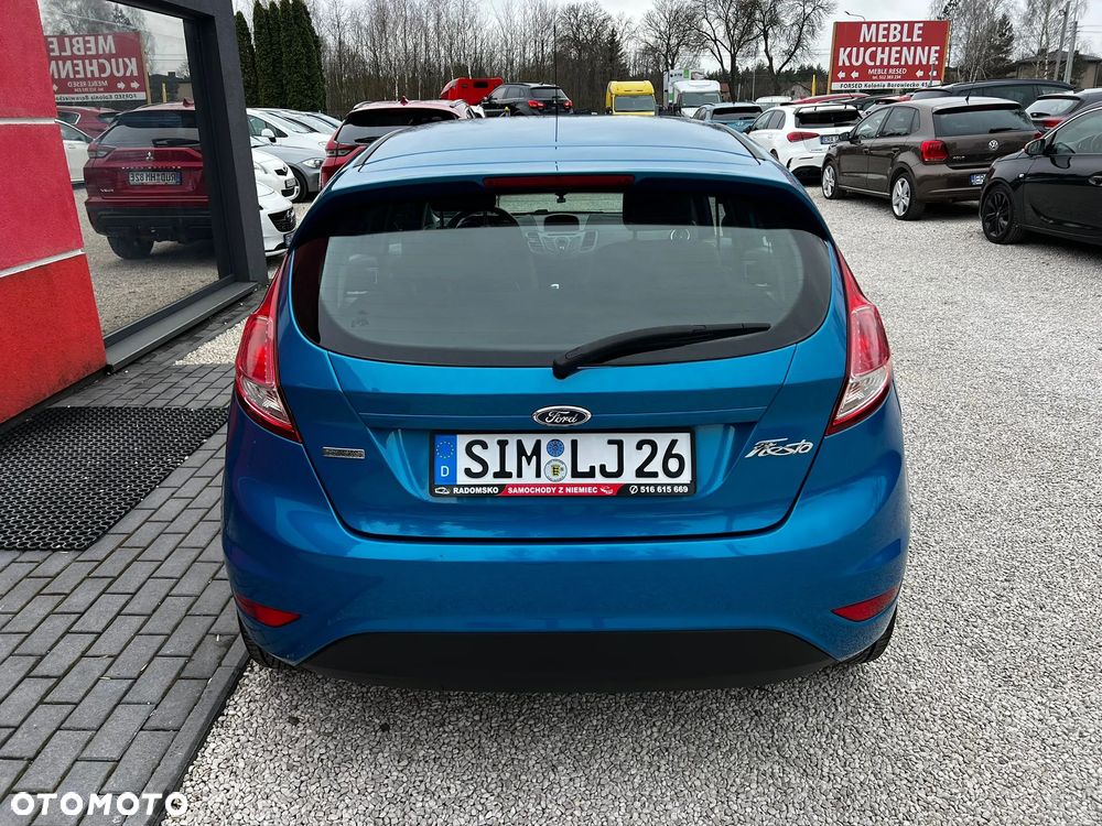 Ford Fiesta - 25