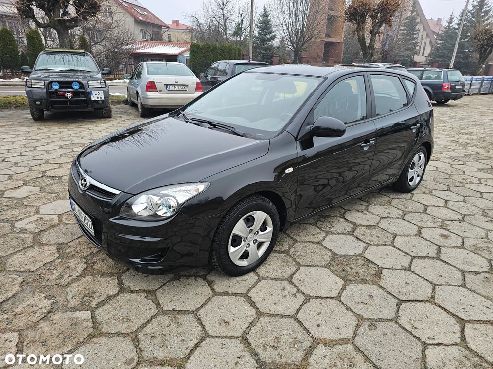 Hyundai i30 1.4 Comfort World Cup - 28