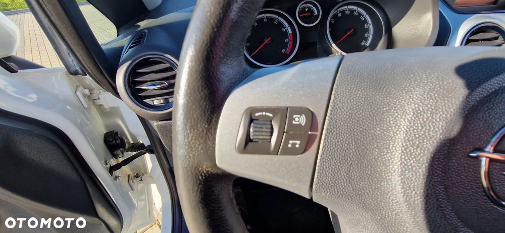 Opel Corsa 1.4 16V Color Stripes - 24