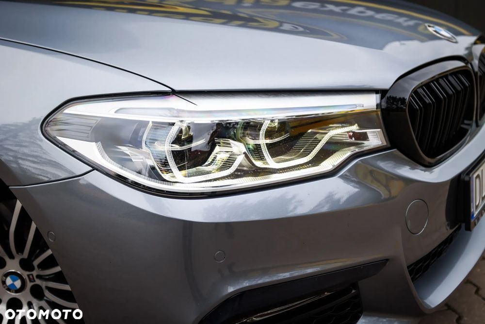 BMW Seria 5 520d M Sport Edition - 4