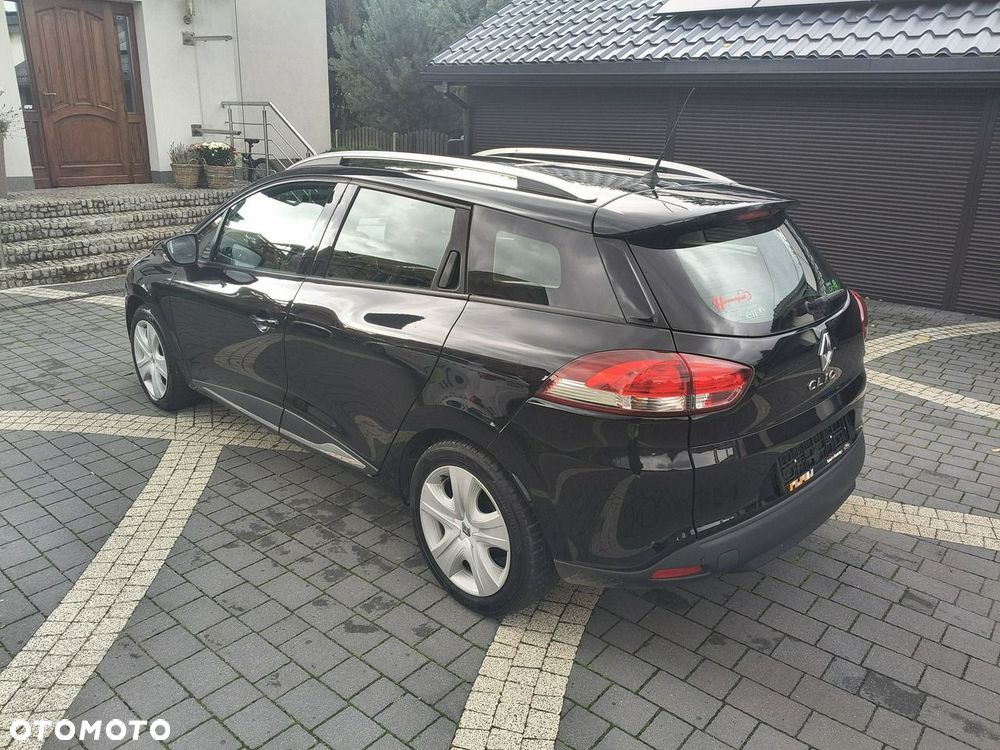 Renault Clio - 25