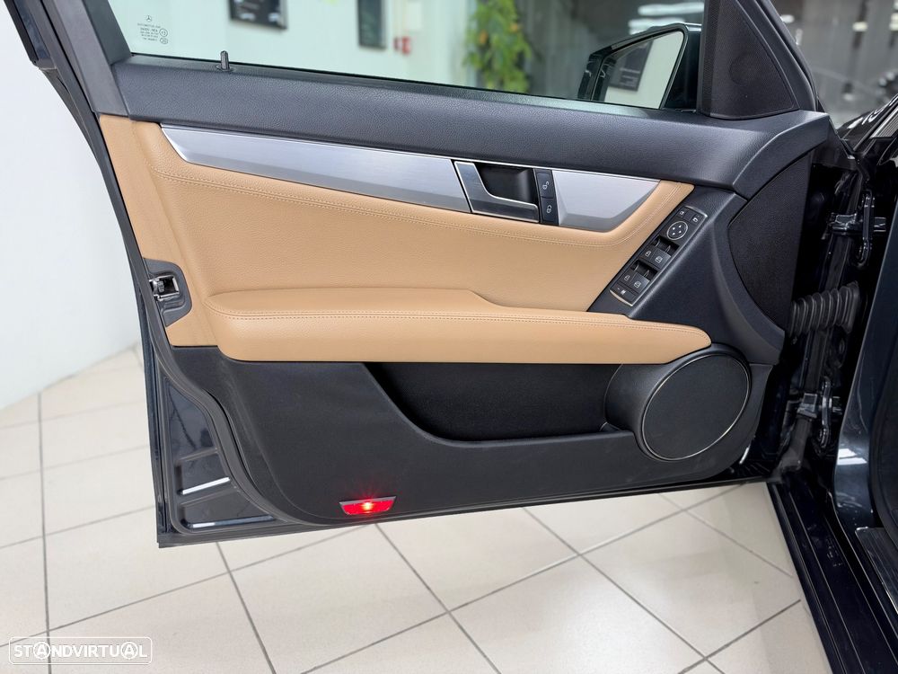 Mercedes-Benz C 220 (BlueTEC) d Station 7G-TRONIC Avantgarde - 14