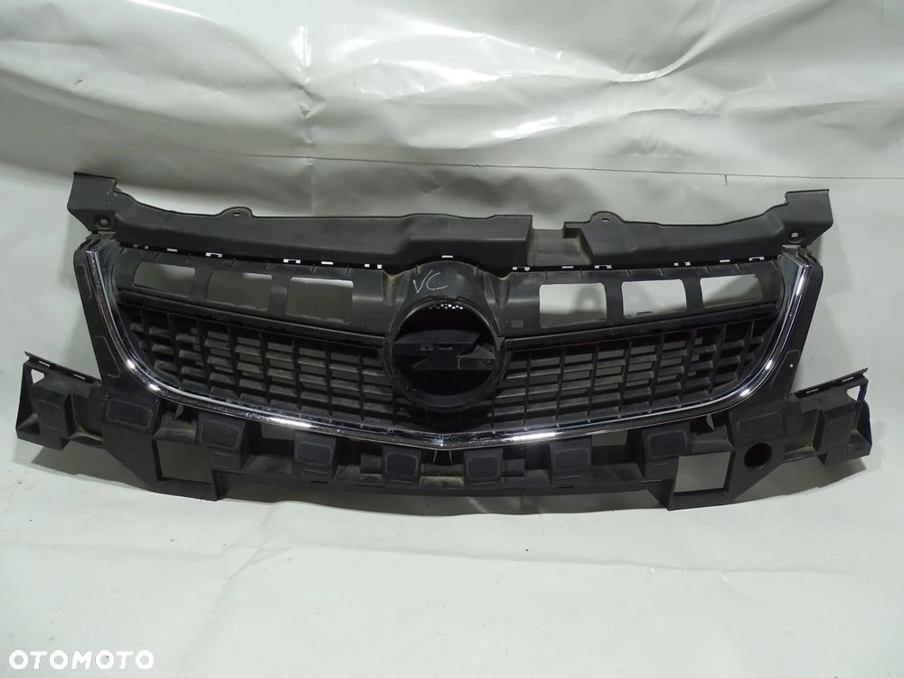 GRILL ATRAPA ZDERZAKA OPEL VECTRA C LIFT SIGNUM 13182876 F-VAT - 1