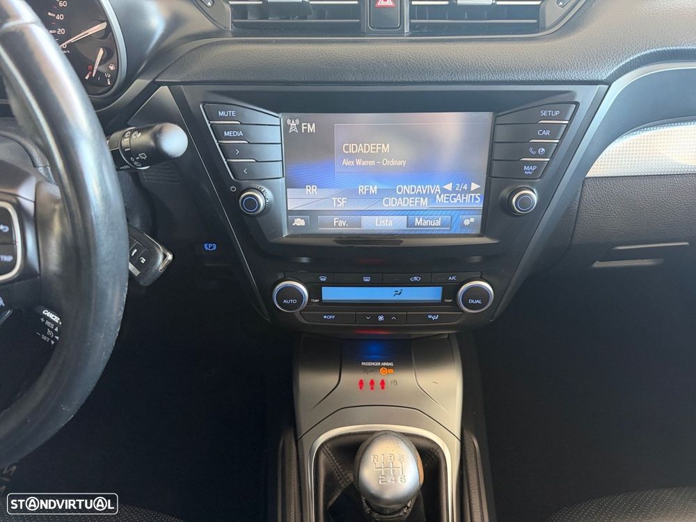 Toyota Avensis SW - 7