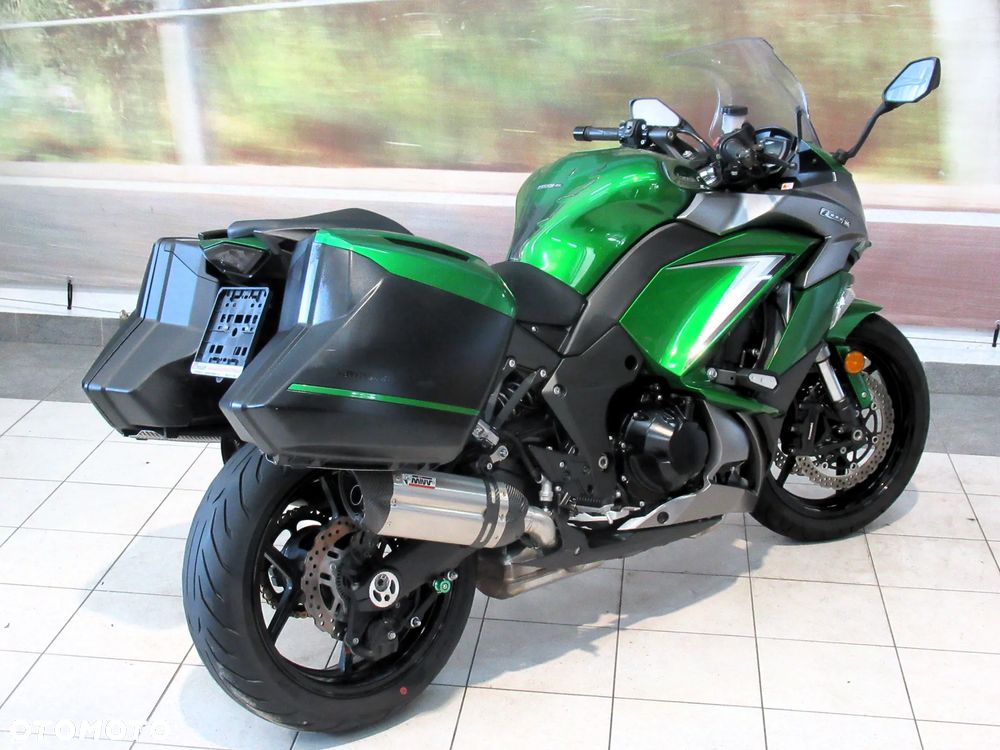 Kawasaki Ninja 1000 SX - 8