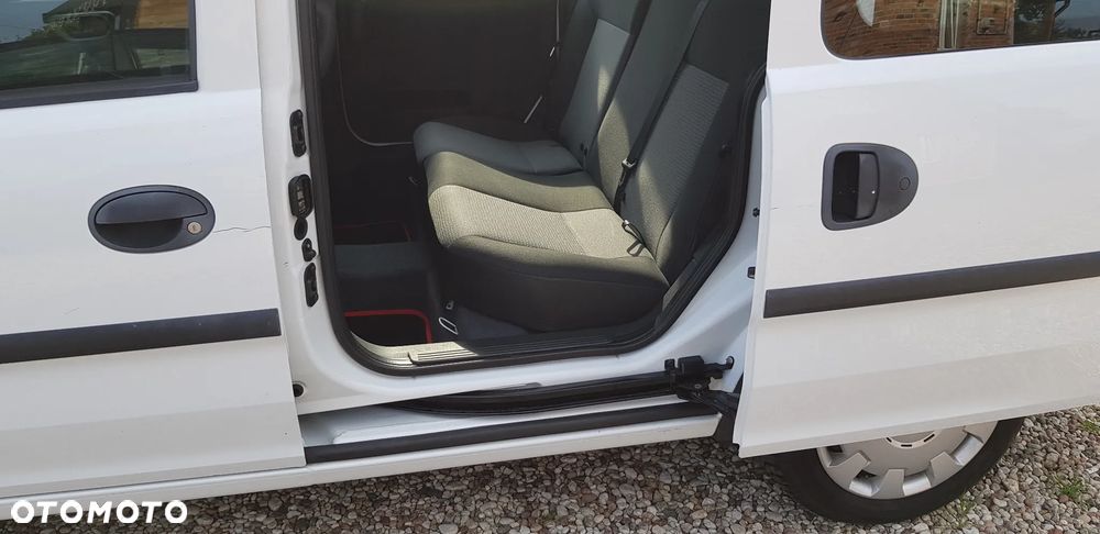 Opel Combo - 15