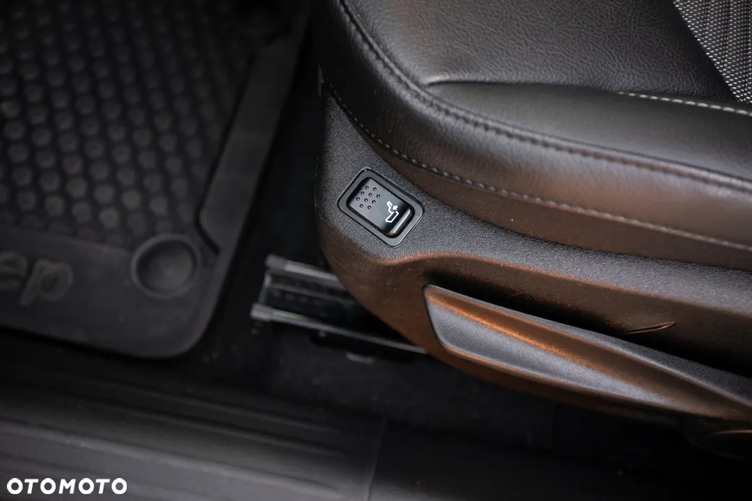 Jeep Compass 1.5 GSE T4 48V e-Hybrid Automatik Limited - 24