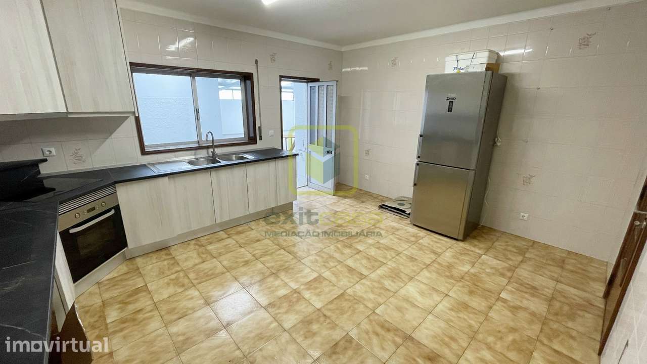 Apartamento T3 para Arrendamento - Grande imagem: 4/18