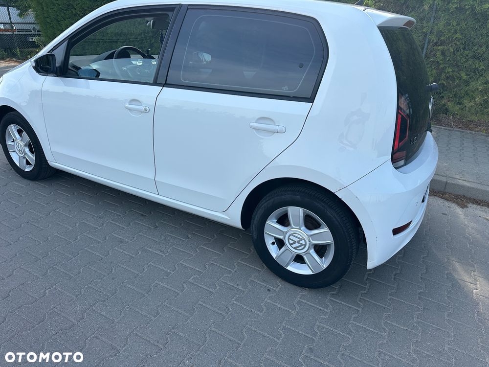 Volkswagen up! high - 3