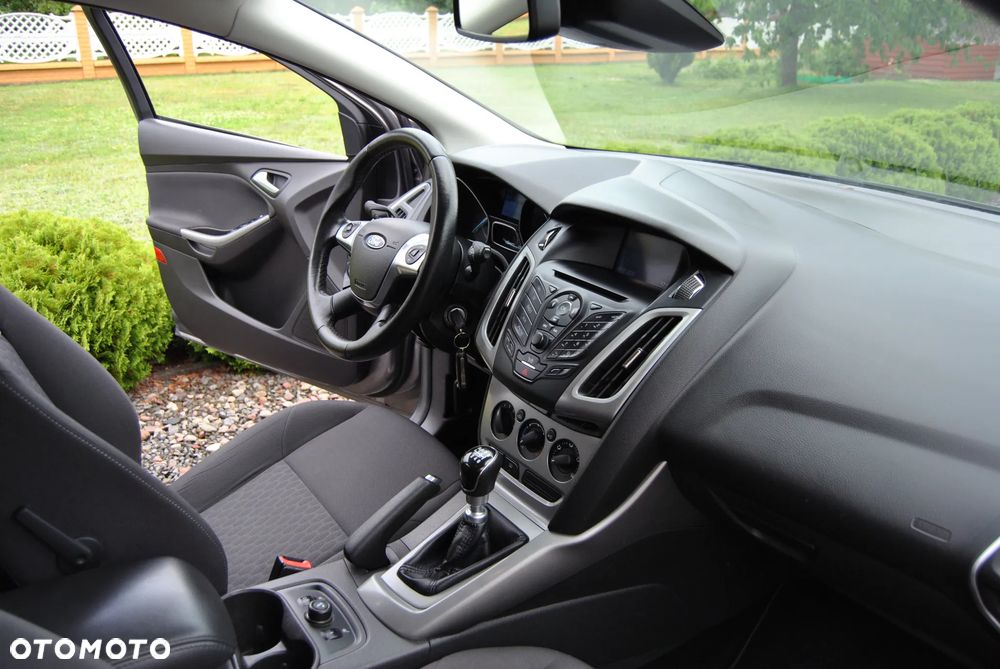 Ford Focus - 11