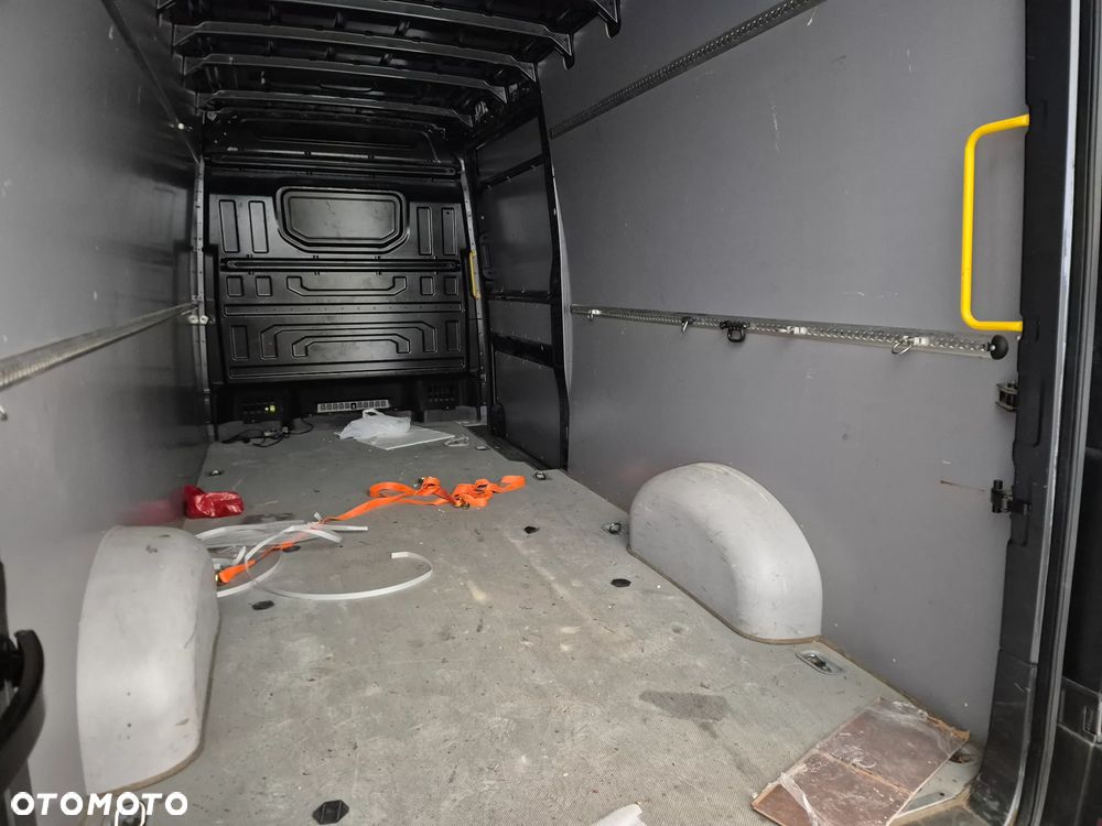 Volkswagen Crafter - 7