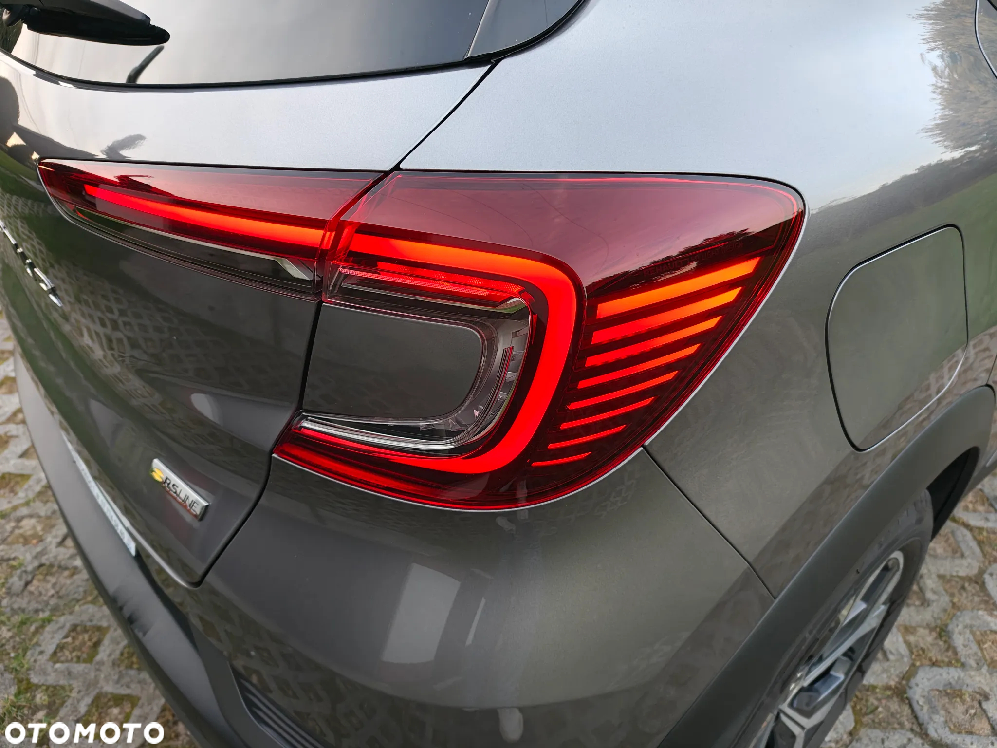 Renault Captur 1.3 TCe Intens EDC - 9