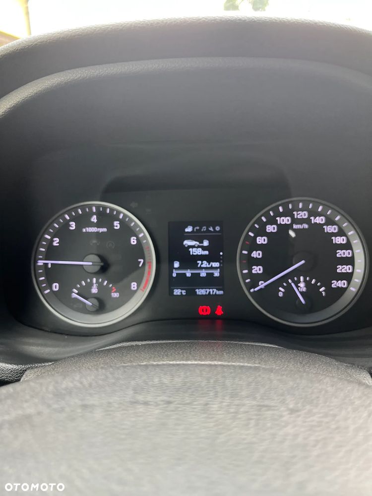 Hyundai Tucson 1.6 GDI BlueDrive Comfort 2WD - 16