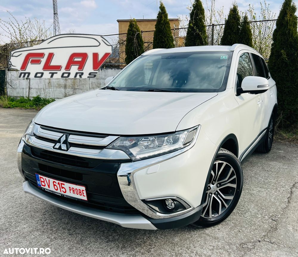 Mitsubishi Outlander 2.2 DI-D 4WD Automatik Intense - 1
