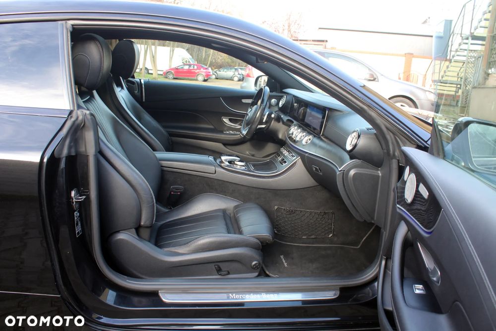 Mercedes-Benz Klasa E 220 d 9G-TRONIC - 20