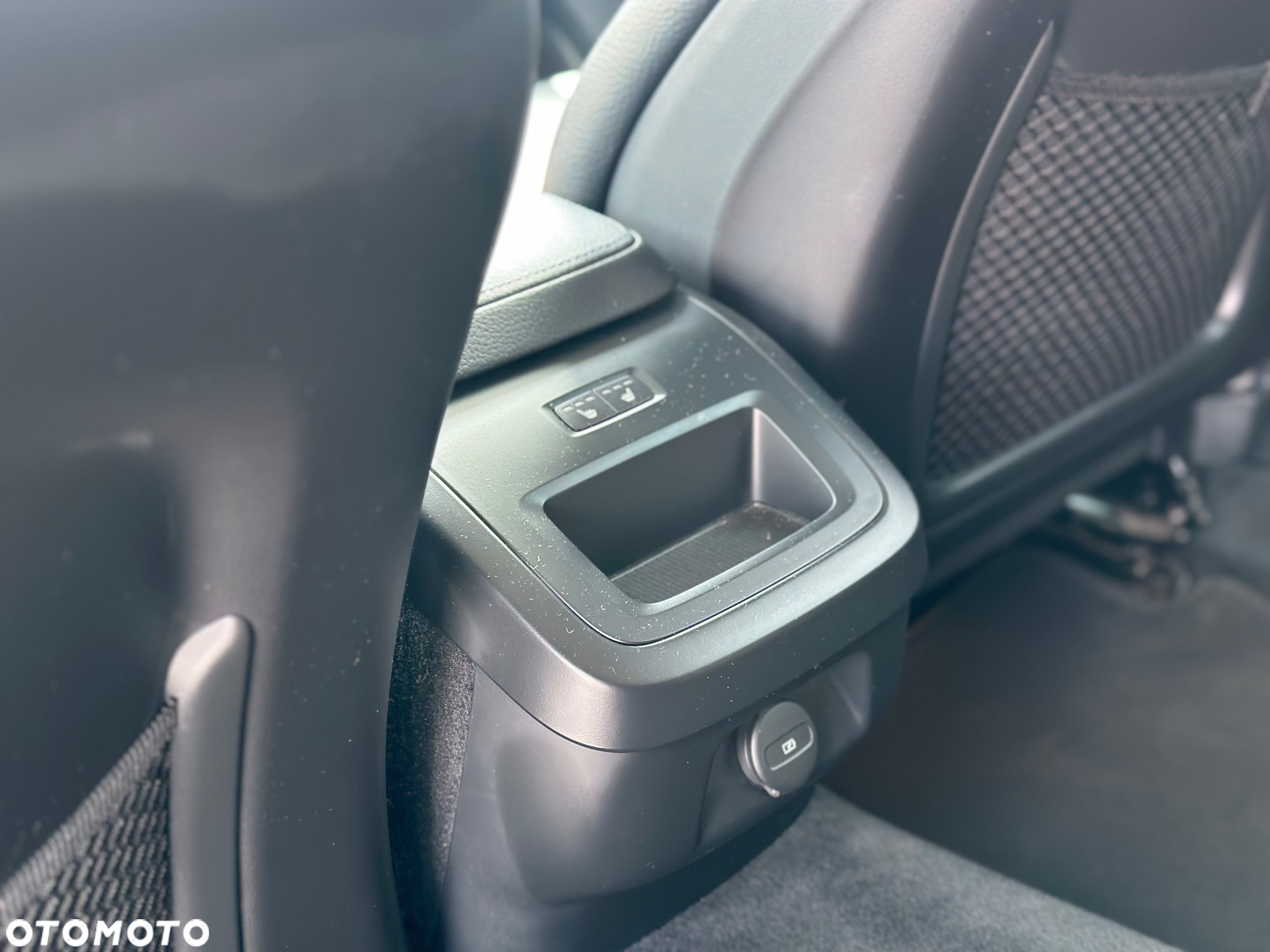 Volvo V60 B4 D Geartronic Inscription - 18