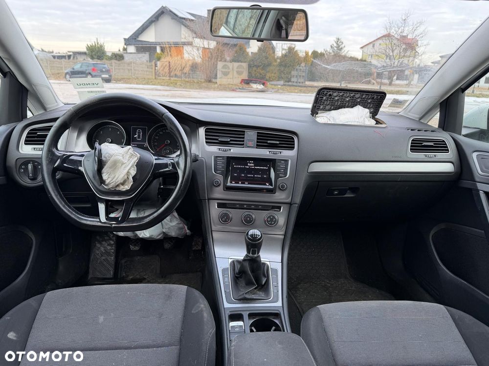 Volkswagen Golf 1.6 TDI BlueMotion Technology Trendline - 17