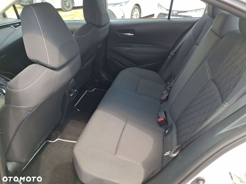 Toyota Corolla 1.8 Hybrid Comfort - 10