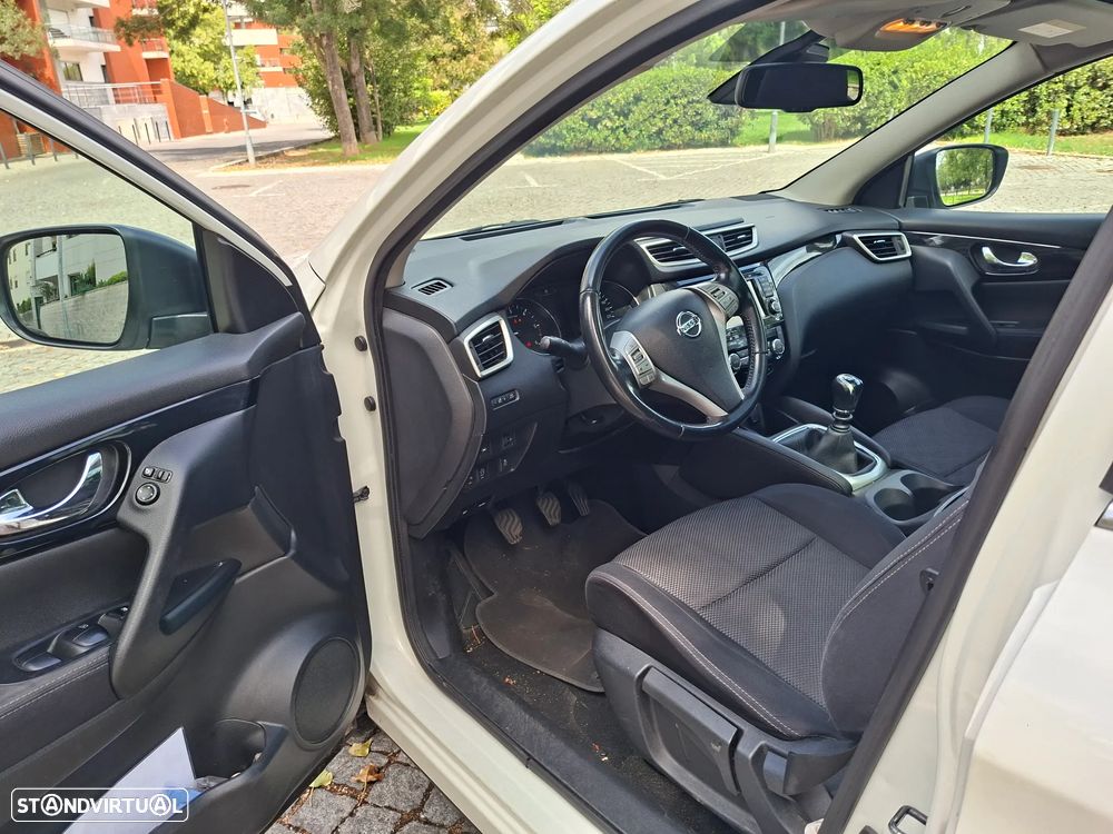 Nissan Qashqai 1.5 dCi N-Connecta 18 RS+PS - 10