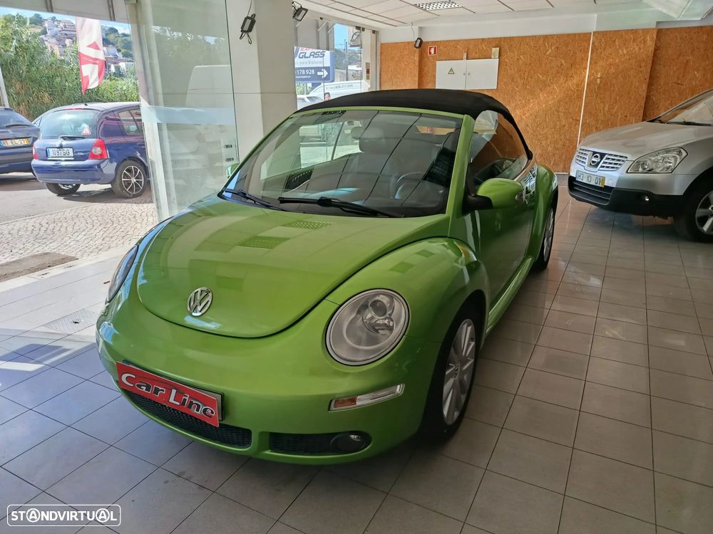 VW New Beetle Cabriolet 1.9 TDi Top Couro - 2