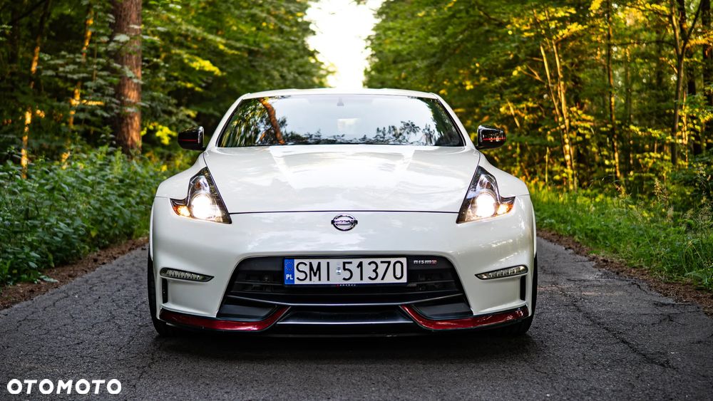 Nissan 370 Z 3.7 V6 Nismo - 2