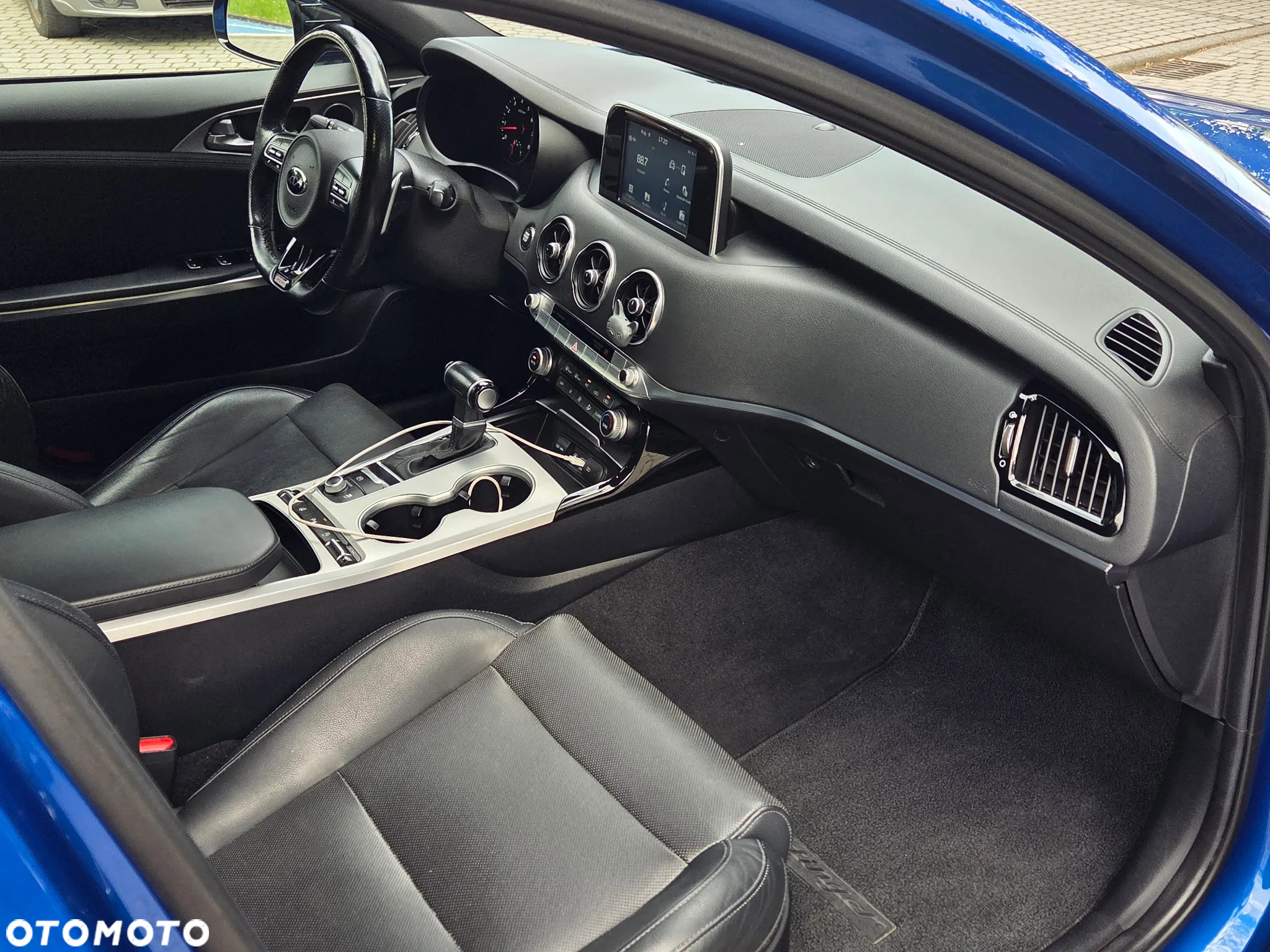 Kia Stinger 3.3 T-GDI V6 GT AWD - 21