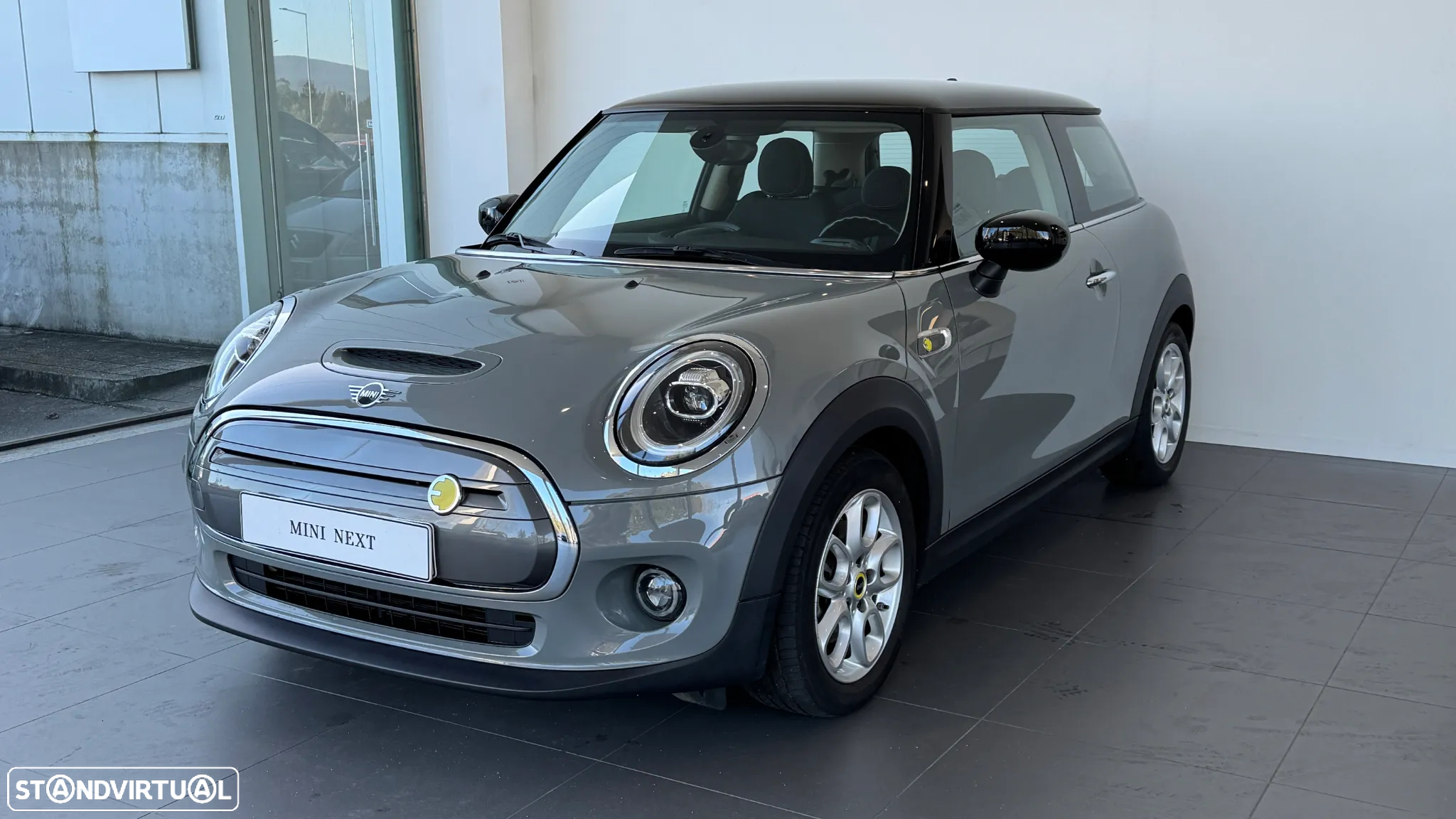 MINI 3 Portas Cooper SE S - 2