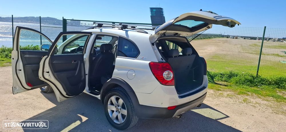 Chevrolet Captiva 2.0 VCDi Seven Extreme 7L - 18