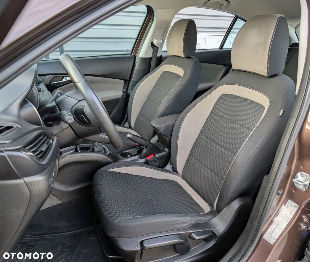 Fiat Tipo 1.4 16v Lounge EU6d - 7