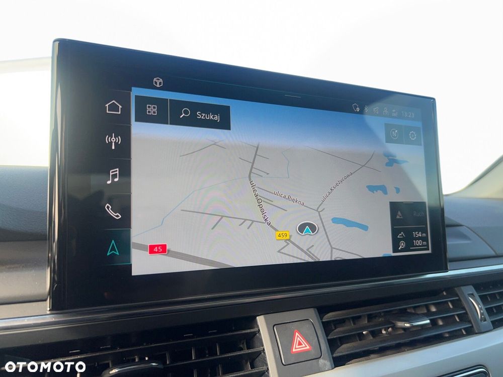 Audi A4 Limousine - 18