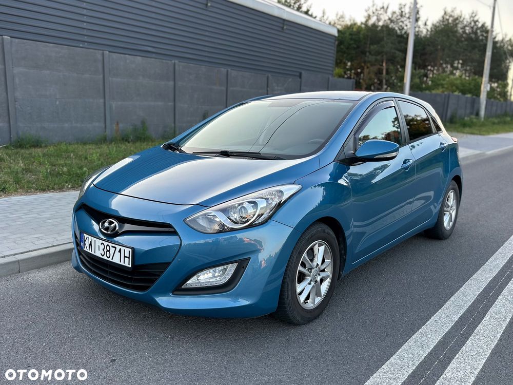Hyundai i30 1.6 GDI Comfort - 1