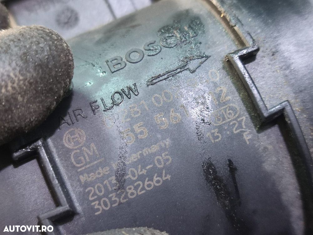 Debitmetru 55561912  1.7 cdti A17DTS Opel Astra J [2009 - 2012] 1.7 c - 2