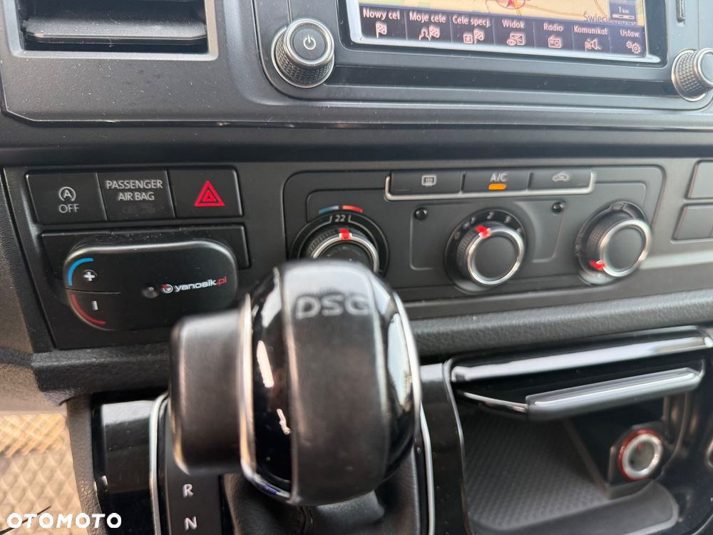 Volkswagen Transporter T6 BiTDI L2H1 Mixt DSG - 19