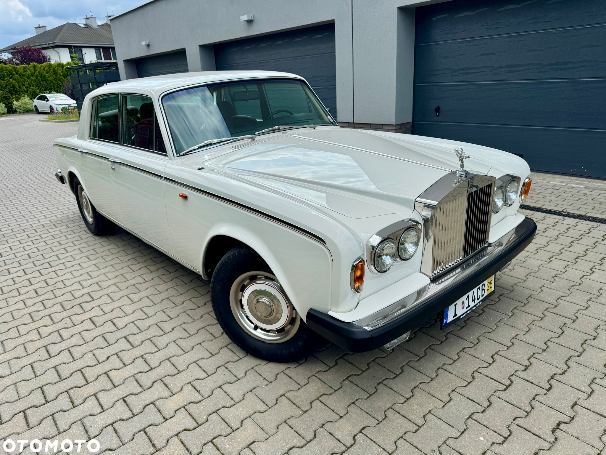 Rolls-Royce Silver Shadow - 11