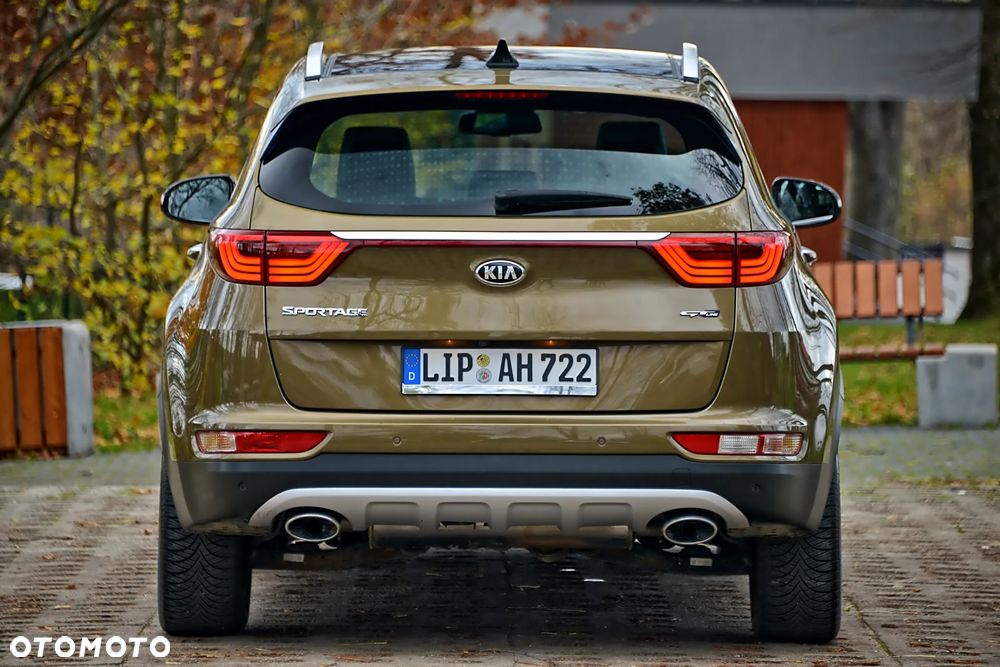 Kia Sportage 2,0 CRDI AWD GT Line - 16
