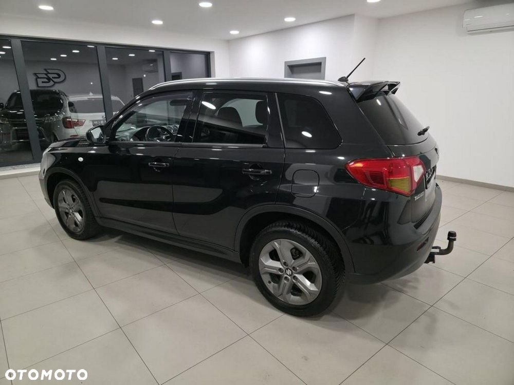 Suzuki Vitara 1.6 Comfort 2WD - 4